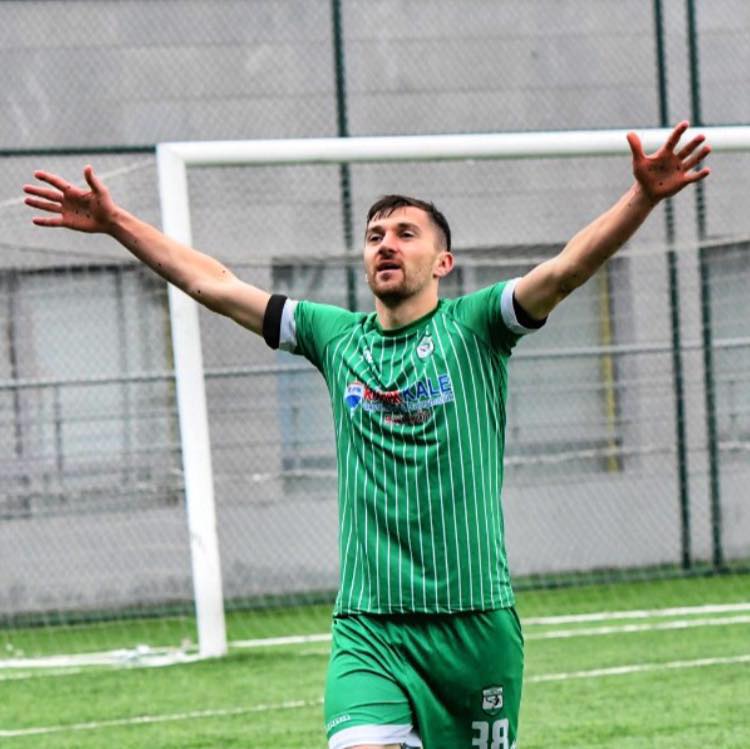 Azərbaycanlı futbolçu Türkiyədən vətəndaşlıq ala biləcəkmi?