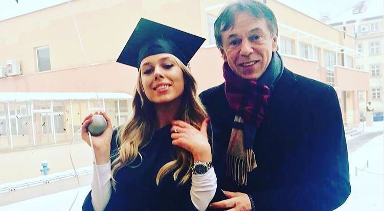 AFFA-nın millidən qovduğu baş məşqçi baba oldu - FOTO