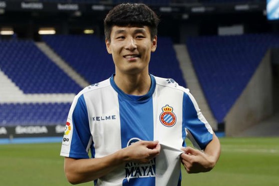 “Espanyol”un çinli futbolçusu koronavirusdan sağaldı