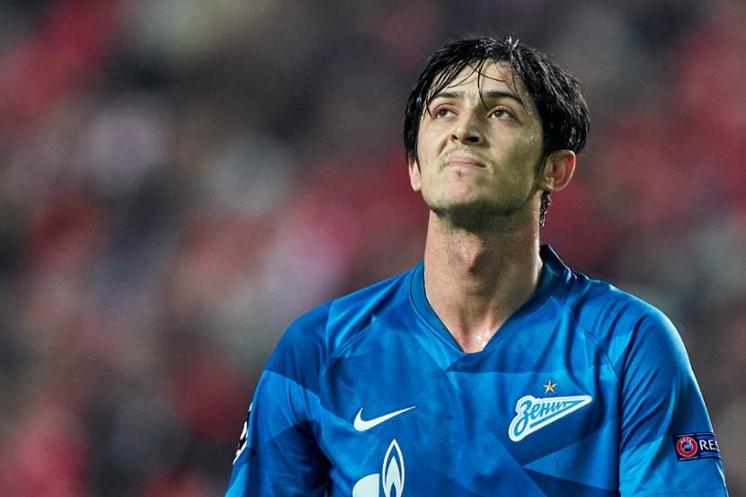 Sərdarın İtaliyaya transferi kimdən asılıdır?