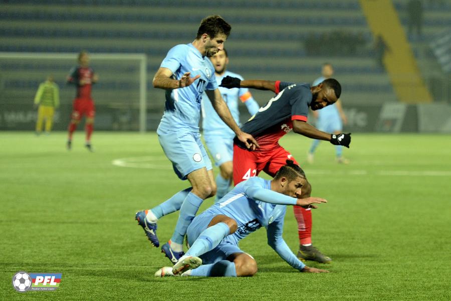 Narahat olmayın, klubları müflis olan futbolçulara yardım ediləcək