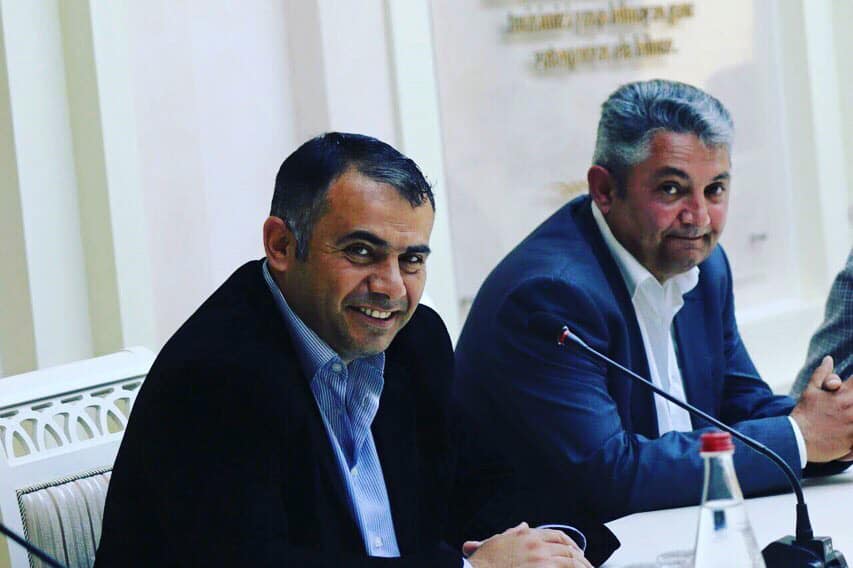 "Deyir, istəsən, elə yerdən tapşırım ki, sizi milliyə baş məşqçi gətirsinlər"