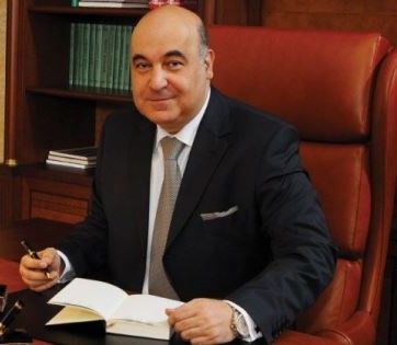 "Neftçi" rəsmisi ordenlə təltif edildi