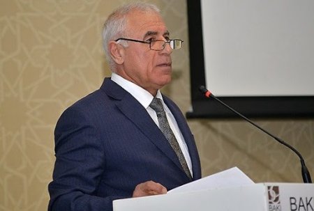"Premyer Liqadakı bütün klubları Bakıdan çıxarmaq lazımdır"