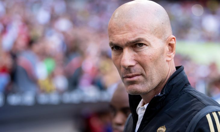 Zidan özünütəcrid qaydalarını pozdu - Madriddə