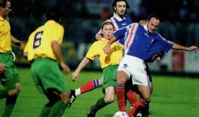 Millimizin futbolçularının geyim-keçimi -
