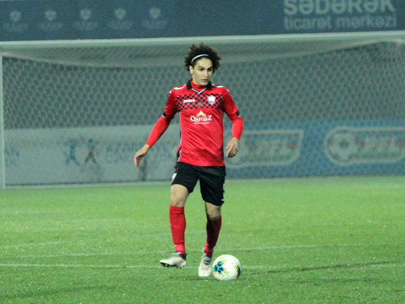 “Gənc futbolçuya şans düşdüsə, getməlidi” - Tural Əsgərov