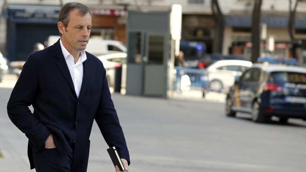 "Əvvəl zalım və qürurlu idim, həbsxanada ağladım"