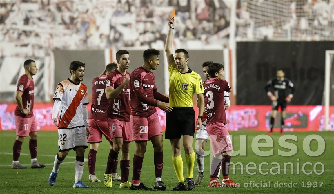 Yığmamızın futbolçusuna görə komandası 10 nəfərlə meydana çıxacaq