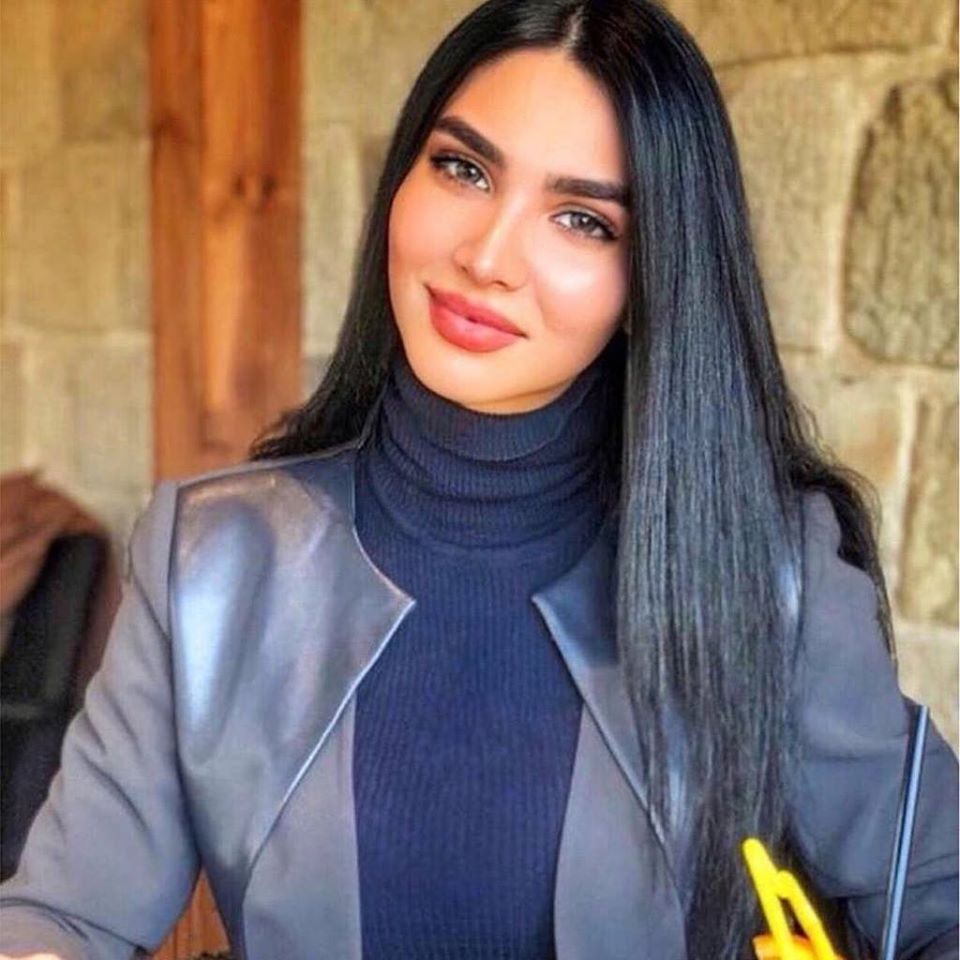 ATV-nin cazibədar aparıcısının atası görün kim imiş - FOTOLAR