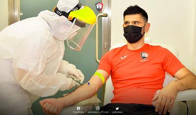 Həkim "Qəbələ"nin futbolçularını bir-bir… -