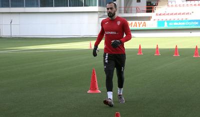 "Keşlə"li gombullar -