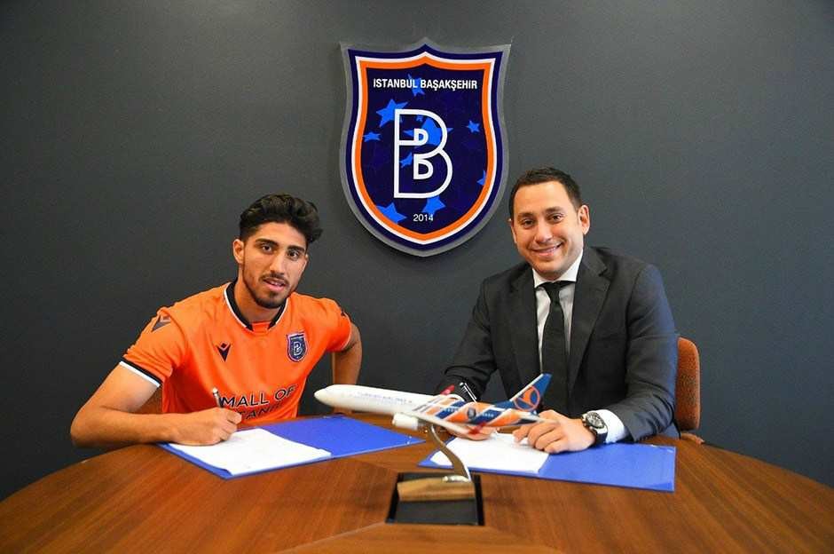 Türk klubu "Hamburq"un futbolçusunu transfer etdi