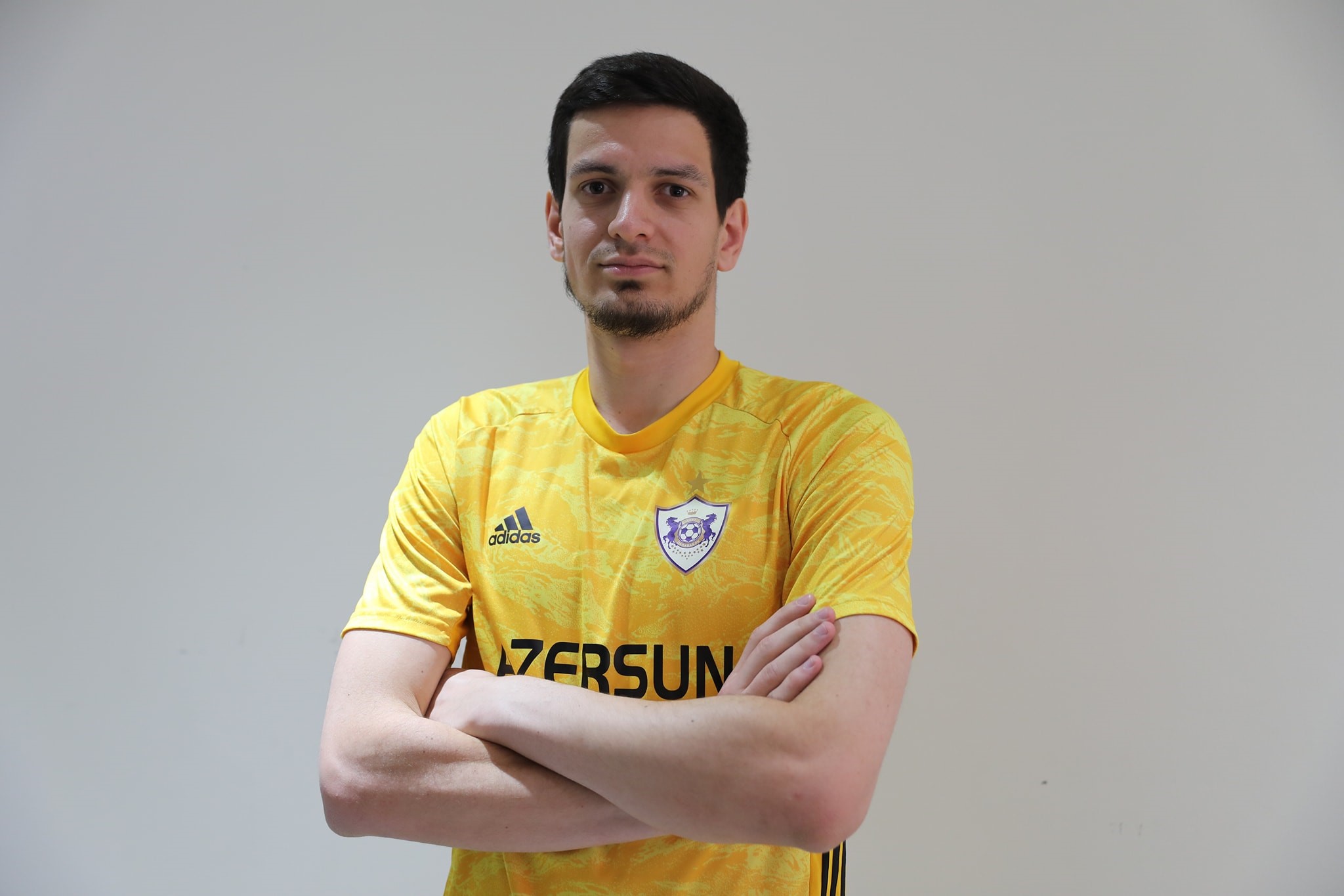 Emil Balayev “Qarabağ”da seçim etdi - FOTO