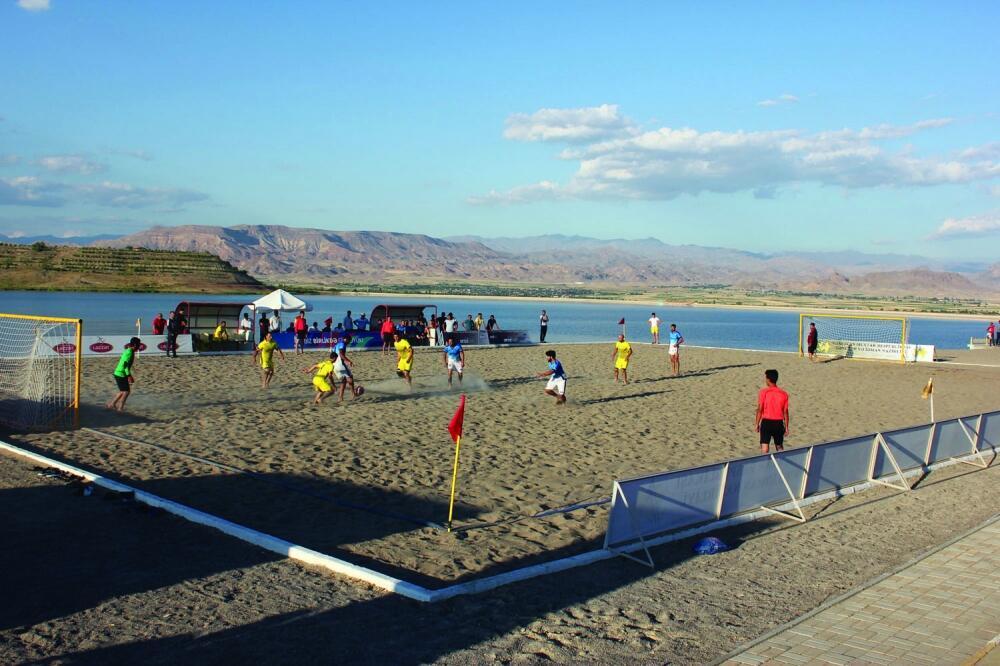 Naxçıvan futbolunda İLK DƏFƏ - FOTO