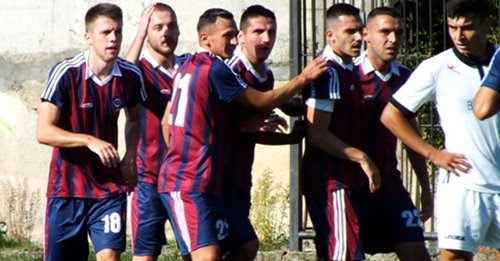 "Qarabağ"ın rəqibi çempionata 6 qolla başladı