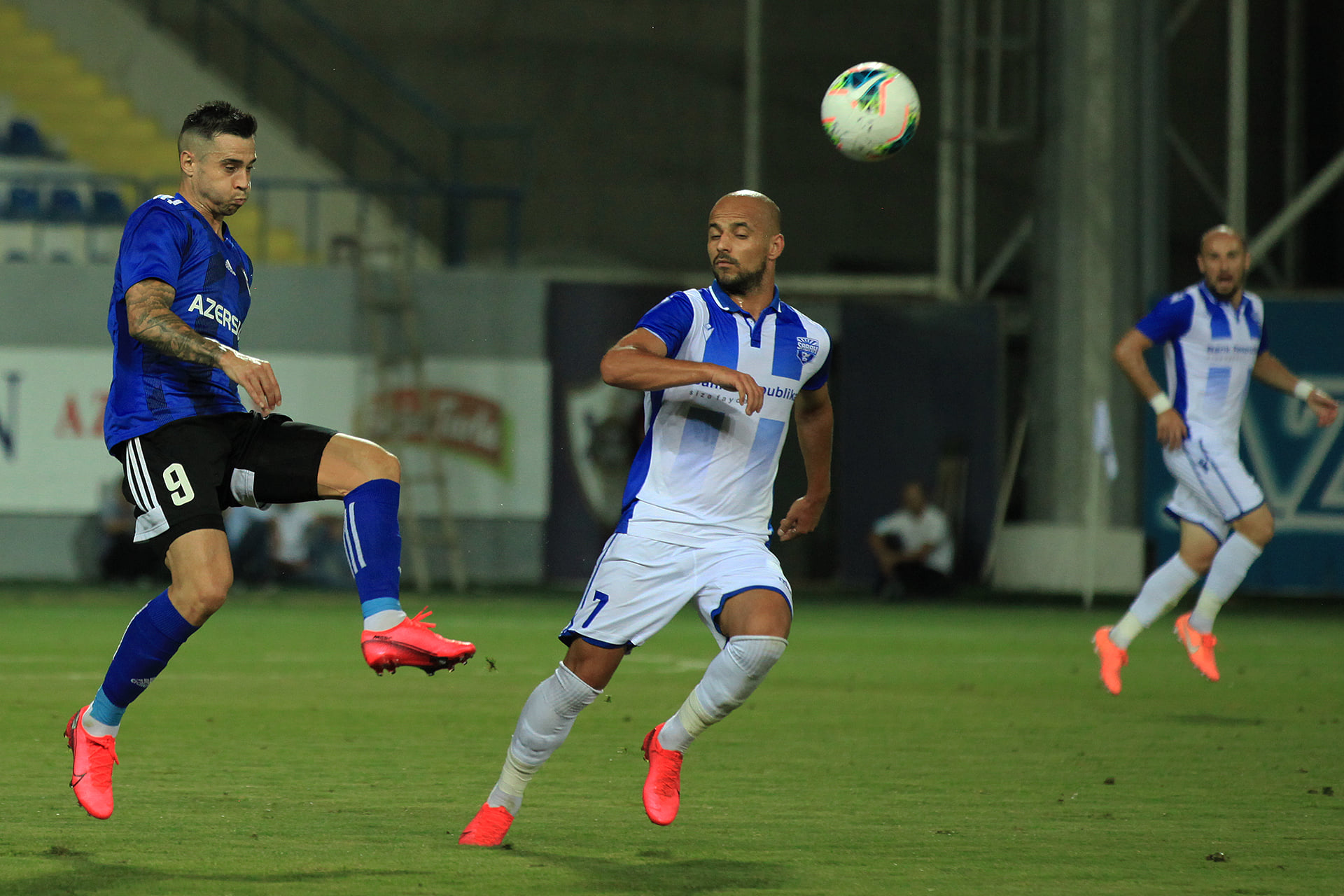 Карабах футбол. Qarabag fk 21. Сабах карабах. Моя красотка счет какой в футболе карабах азербайджан нас франция. Сабах карабах.