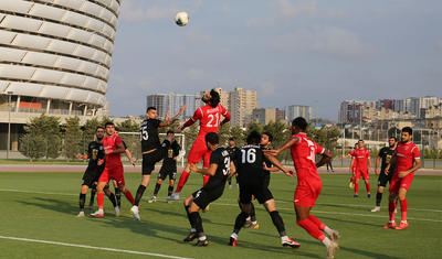 Azərbaycan futbolunda varlı ilə kasıbın dueli -