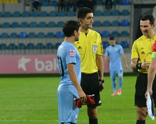 Rauf Cabarov “Neftçi” və “Səbail”in ixtiyarına verildi