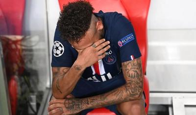 Neymar məğlubiyyətə dözmədi, ağladı -