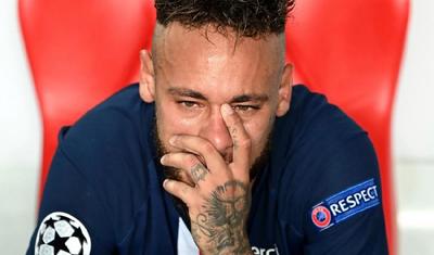 Neymar məğlubiyyətə dözmədi, ağladı -