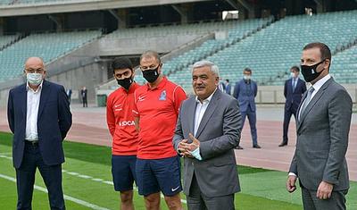 Rövnəq Abdullayev arzuların dilə gətirdi, onlar dinlədi -