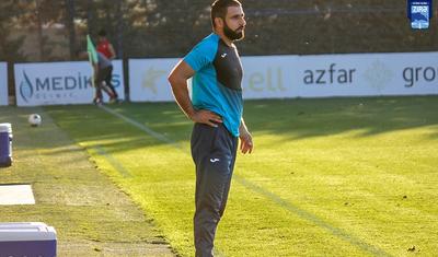 Rəşad Sadıqovun etibarını qazanmaq üçün -