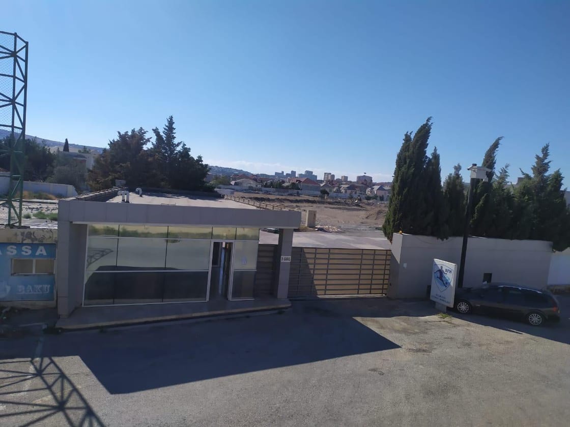 Vaxtilə Avropaya səs salan "Bakı"nın bazasından yeni FOTOREPORTAJ