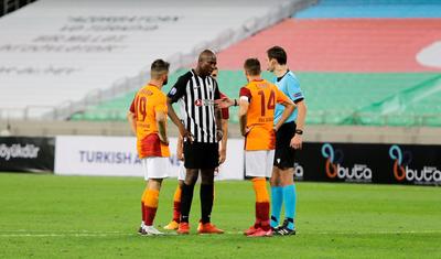Qardaşlıq havasında keçən “Neftçi” - “Qalatasaray” matçından