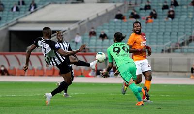 Qardaşlıq havasında keçən “Neftçi” - “Qalatasaray” matçından