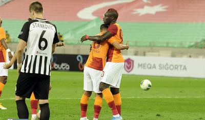 Qardaşlıq havasında keçən “Neftçi” - “Qalatasaray” matçından