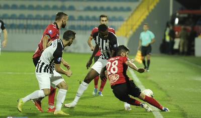 “Neftçi” daha çox təzyiq göstərdi" -