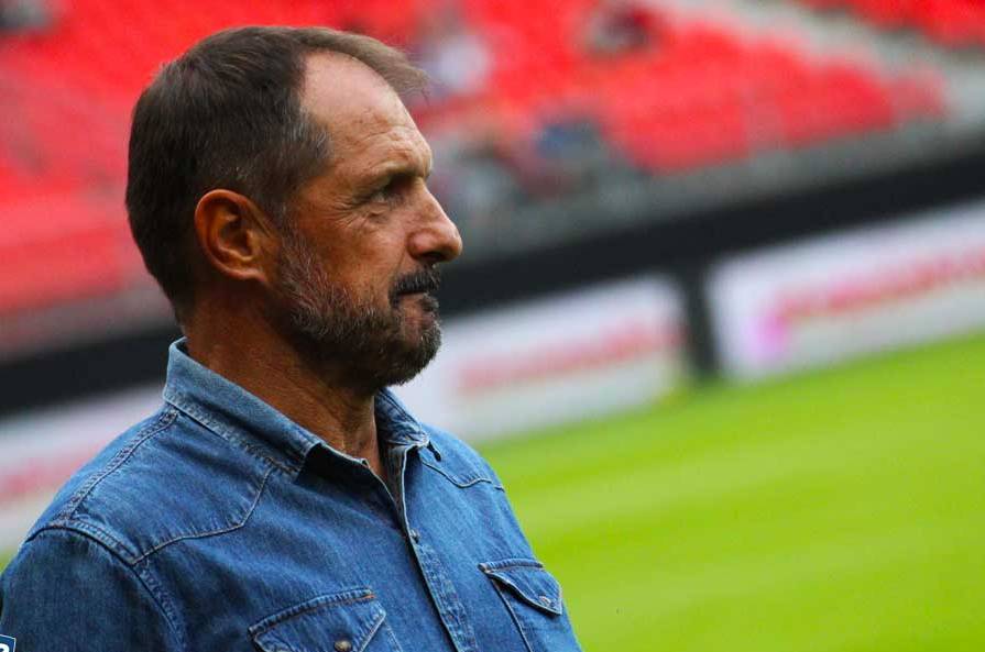 "Bu yükü daşıyan eyni futbolçulara güvənmək qərarına gəldik"