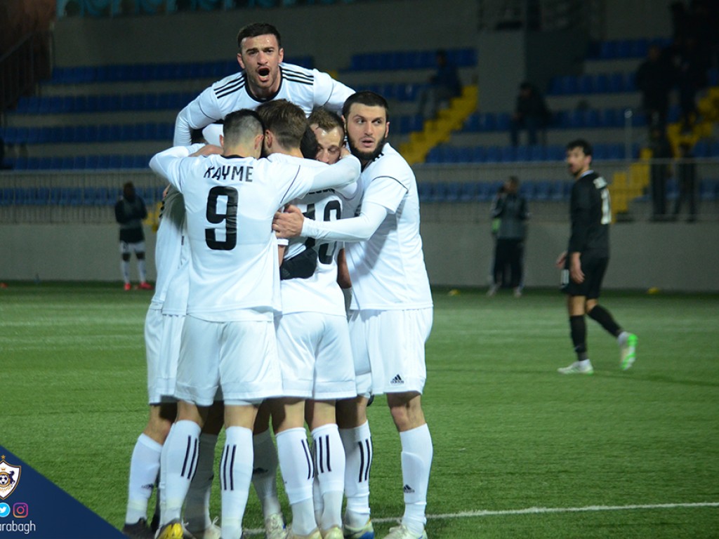 Zəfərlə Qarabağa qayıt, "Qarabağ"!