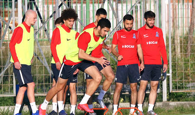 Millimizin futbolçuları Podqoritsada yoxlanıldı -