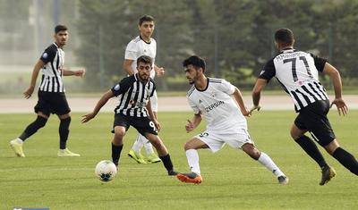 "Neftçi" ilə "Qarabağ"ın kiçik çarpışması -