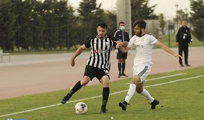 "Neftçi" ilə "Qarabağ"ın kiçik çarpışması -