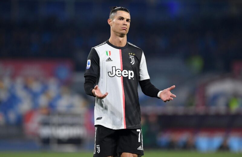 Ronaldo karantin qaydalarını pozub – Nazirdən açıqlama