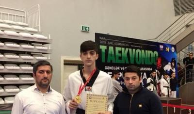 Cavid Hüseynov Qarabağda şəhid olub -