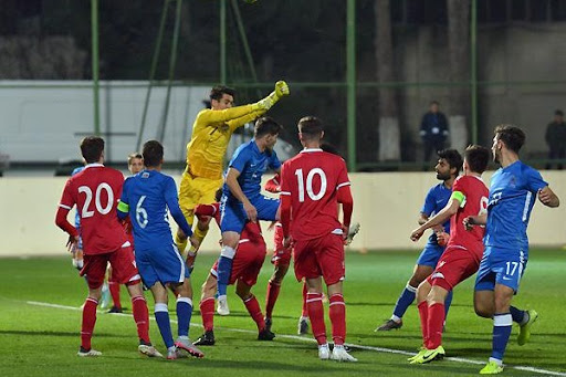 Azərbaycan futbolu böyümür – Cırtdandır ki cırtdan…