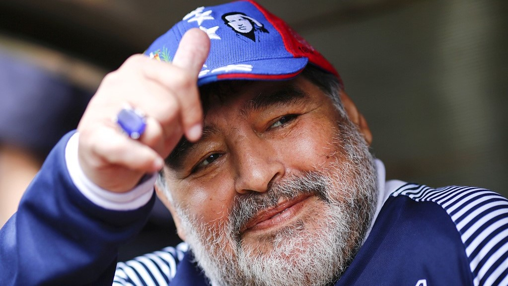 Dünya futbolu yasa batdı - Maradonanın ürəyi tutdu, dünyasını dəyişdi