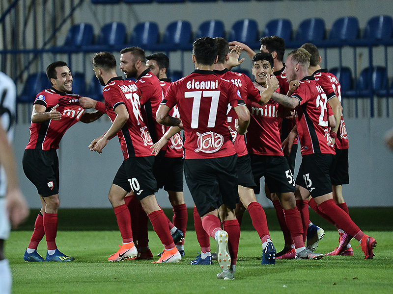 "Qəbələ"nin 7-8 futbolçusu koronavirus xəstəsi çıxdı