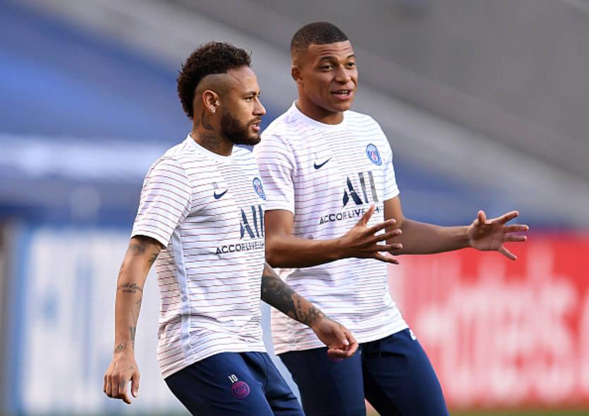 Neymar və Mbappeni yox, Burakı seçdilər - Rəmzi komandaya