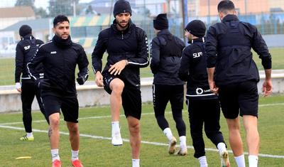 Premyer Liqa klubu yeni transferlərini tərlətdi -