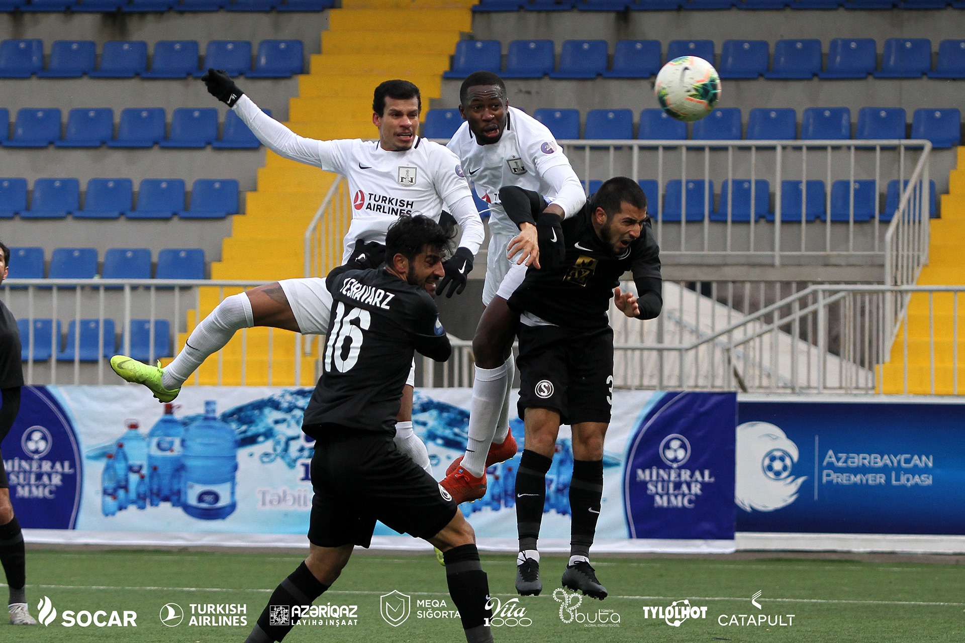 Bu sözü “Neftçi“nin futbolçusu deyir: “Hörmətim var, çox şanslı adamam“