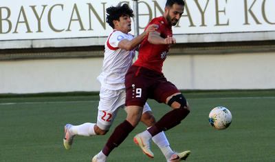 Aldıqları pula, oynadıqları futbola bax! -