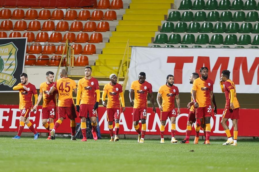 "Qalatasaray" ardıcıl 7-ci qələbəni Alanyada qazandı - VİDEO