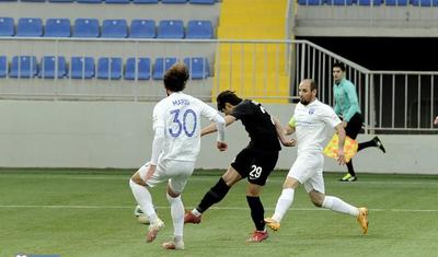 Azərbaycan futbolunda varlı ilə kasıb kəllə-kəlləyə gələndə…