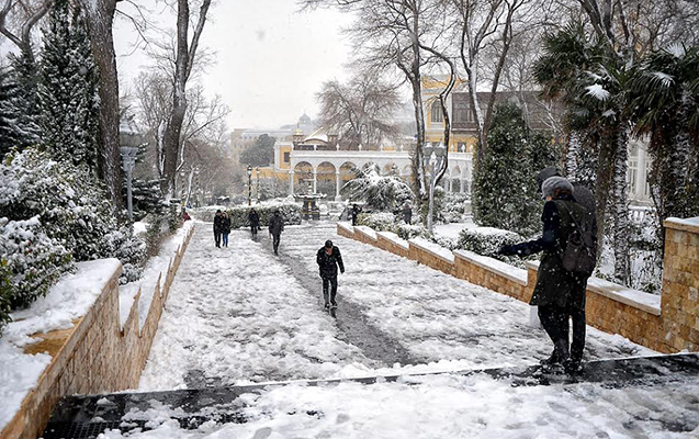 Sabah Azərbaycanda qar yağacaq, yollar buz bağlayacaq