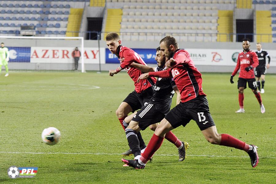 "Qarabağ" inamlı qələbə ilə liderliyə yüksəldi - Yenilənib